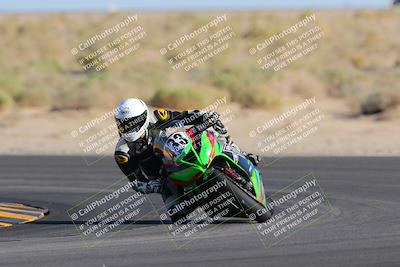 media/Oct-29-2022-CVMA (Sat) [[14c0aa3b66]]/Race 8 Supersport Middleweight/Folder 2/